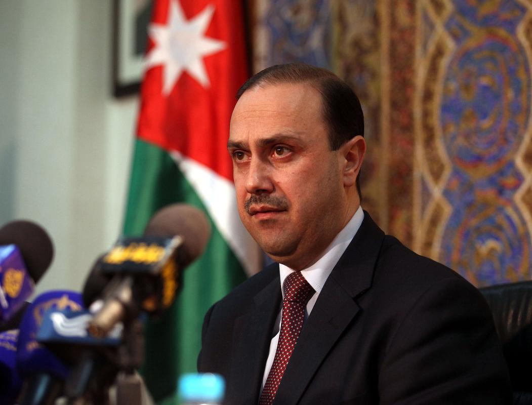 المومني: على المسؤولين الإيرانيين ضبط أفواههم