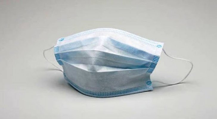 فرنسا تطلب شراء مليار كمامة طبية