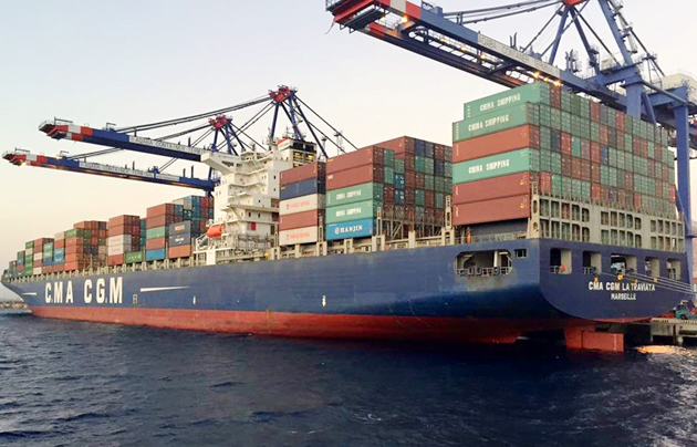 40 باخرة رست في ميناء العقبة