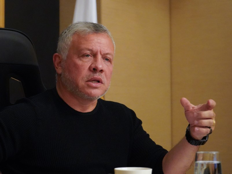 الملك يشدد على أهمية تطبيق القانون