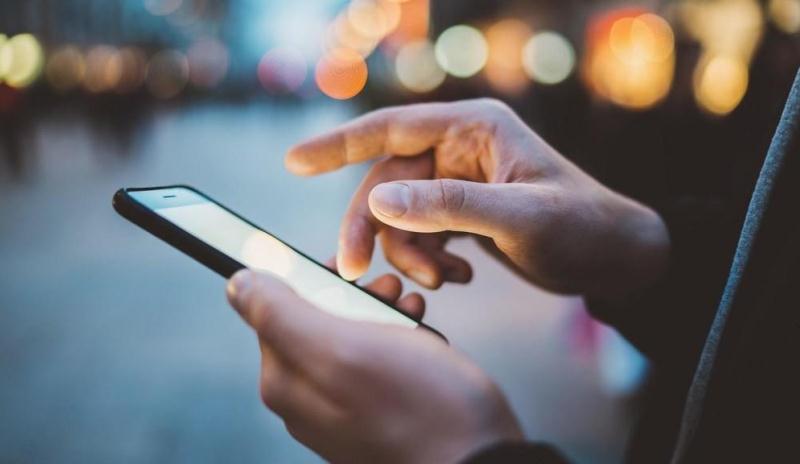 تحذير من رسائل تتضمن رصيدا وهميا