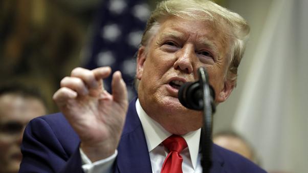 ترامب يرجّح أن تكون ذروة معدّل