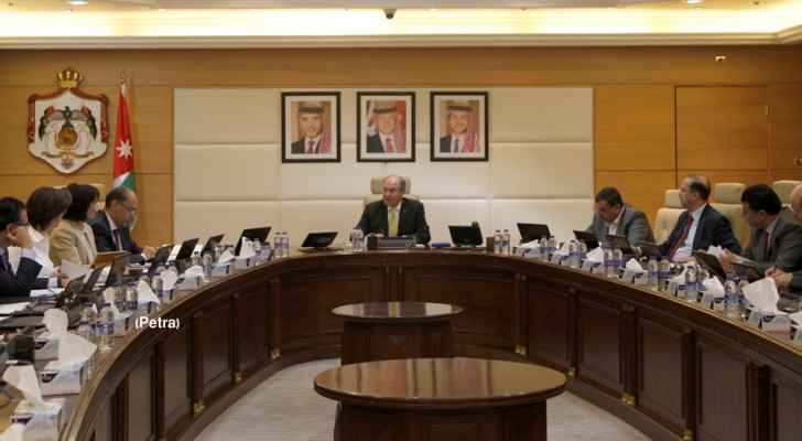 جولات حكومية على القطاعات المحركة للاقتصاد