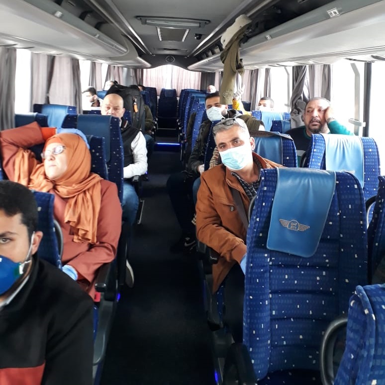 «جت» تنقل فلسطينيين أكملوا 14 يوما