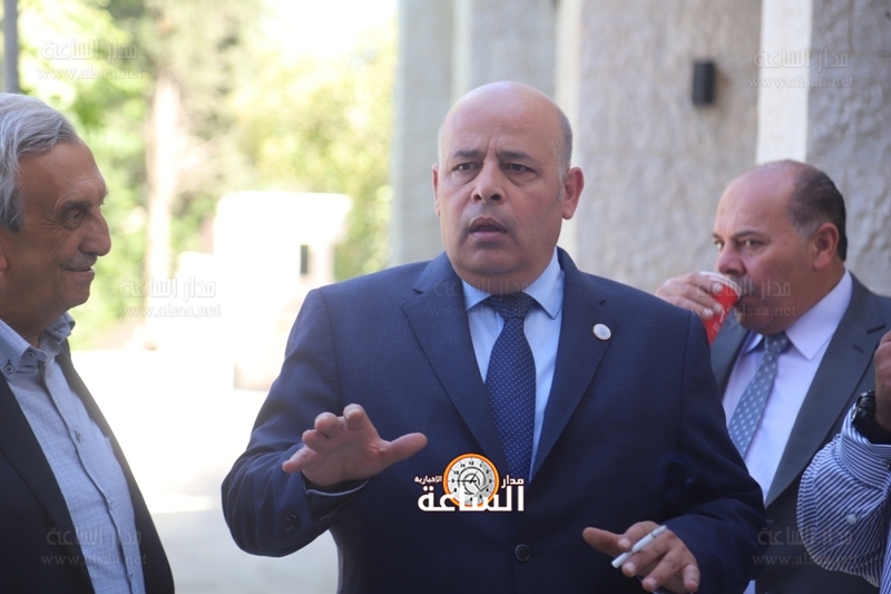 اليعقوب غاضبا: صحفيون حرّفوا وهكروا تصريحي