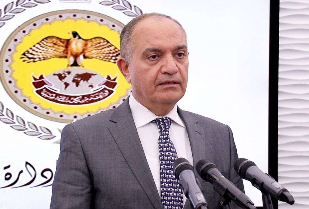 العضايلة: يمنع التجول مطلقا يوم الجمعة