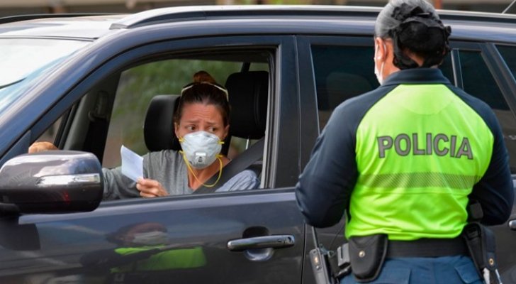 حجر أكثر صرامة.. دولة تفصل رجالها