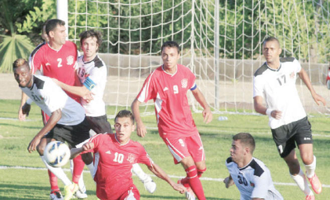 الجزيرة يفقد نقطتين في سباق الصدارة