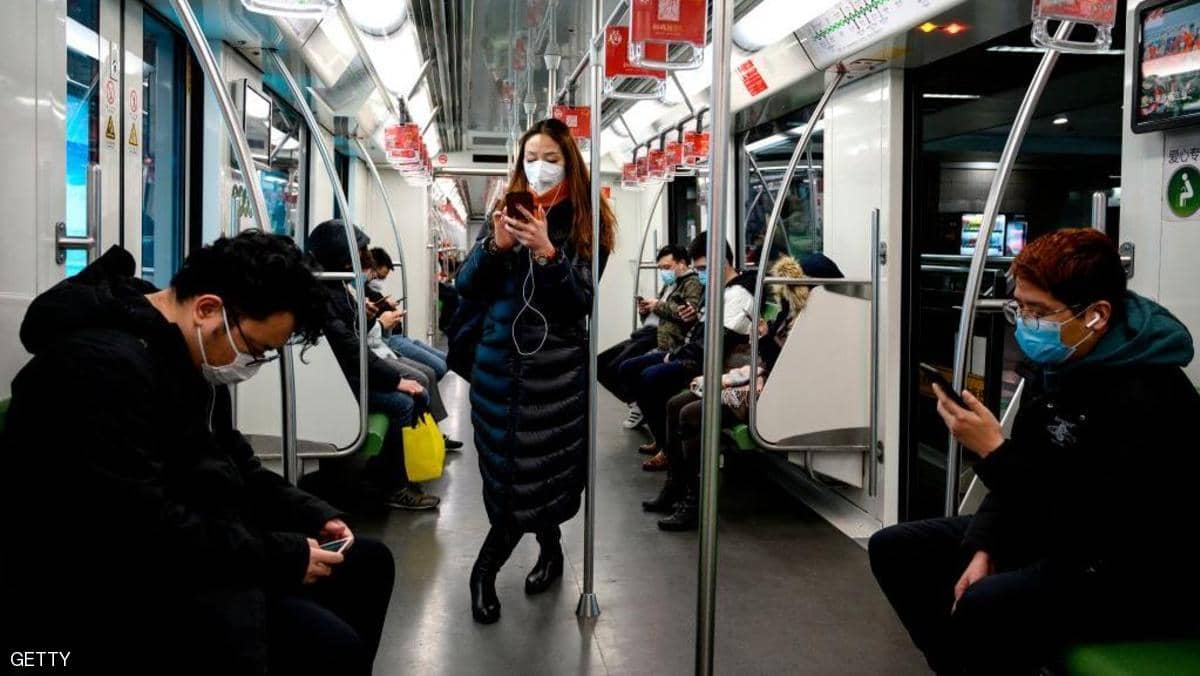 ما قصة الألوان «الأخضر والأصفر والأحمر»