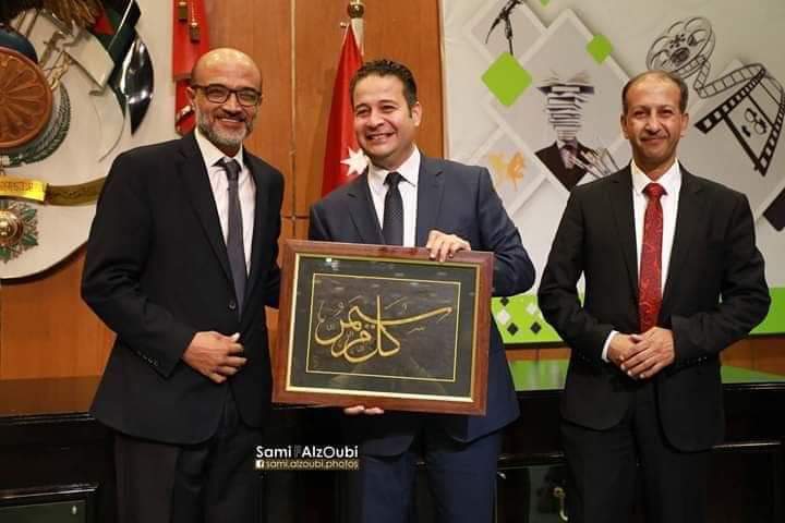 الوزير أبو رمان يوضح: هذه قصة