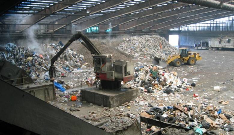 الأردن يطلق مرحلة تأهيل مشروع توليد