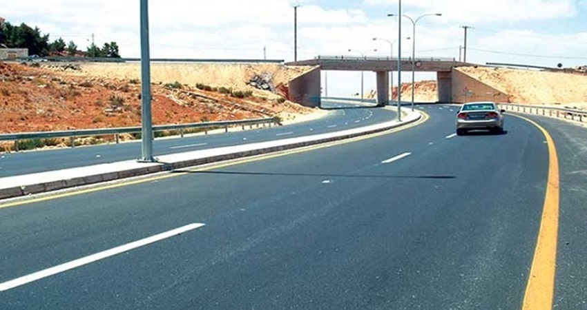 إغلاق طرق فرعية في قضاء العارضة