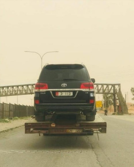 حجز مركبتي نائبين «شهرا»