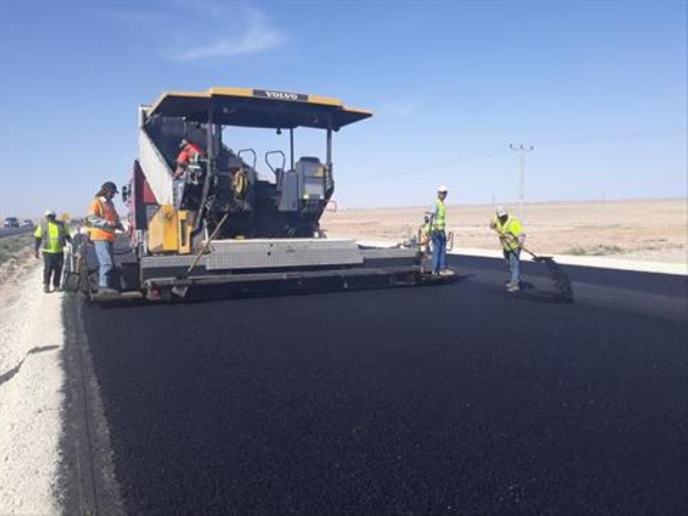 بعد موافقة الرزاز.. الأشغال تستأنف العمل