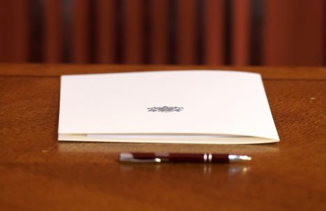 الفيفا يسمح رسميا للأندية بتمديد عقود