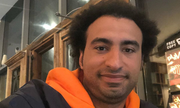 وفاة والد الفنان علي ربيع