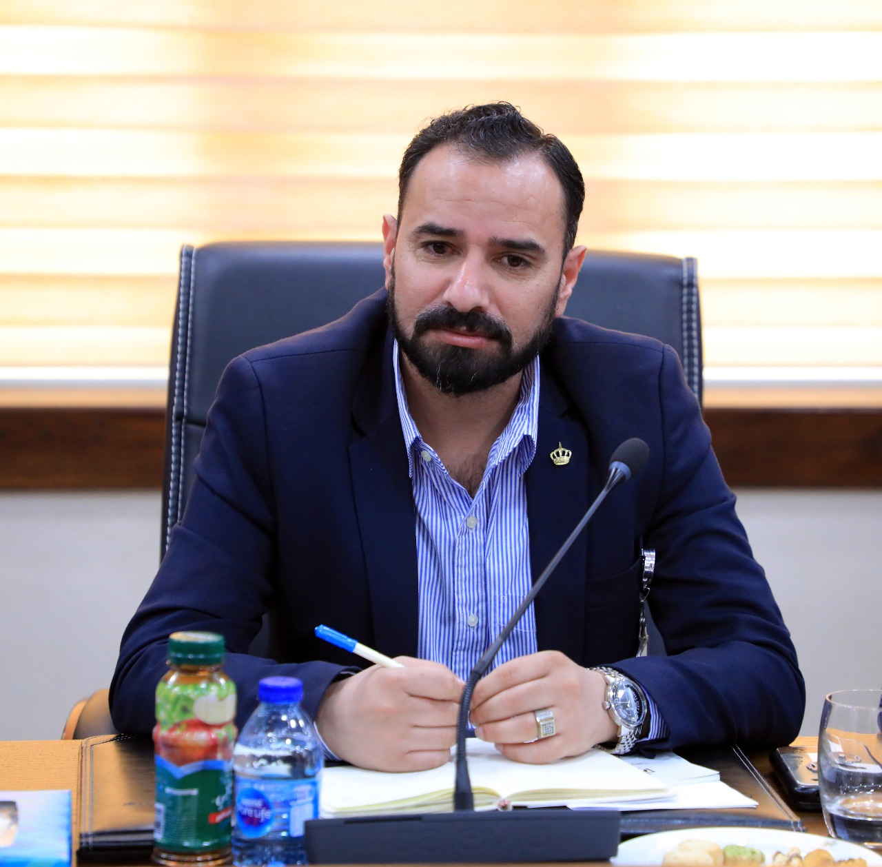 الكريمين يكتب: نعم سيدي نحن شعب