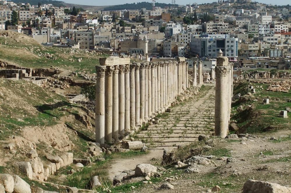 جرش: مطالب بتدقيق كشوفات توزيع المساعدات