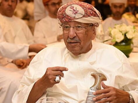 الصاحب يعزي بوفاة الدكتور عمر بن