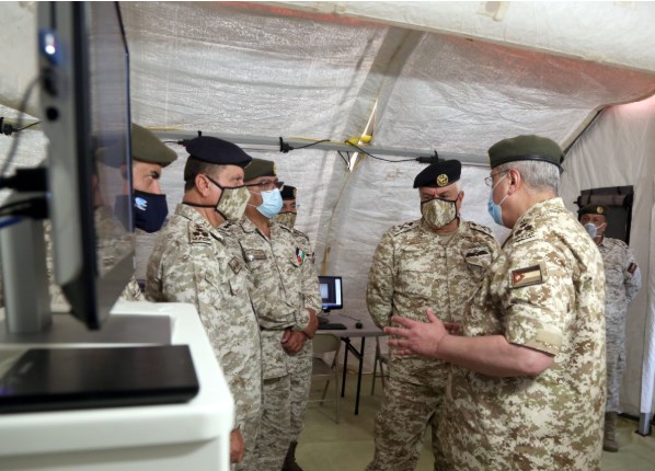 الحنيطي يزور المستشفى الميداني الخاص6 المتحرك