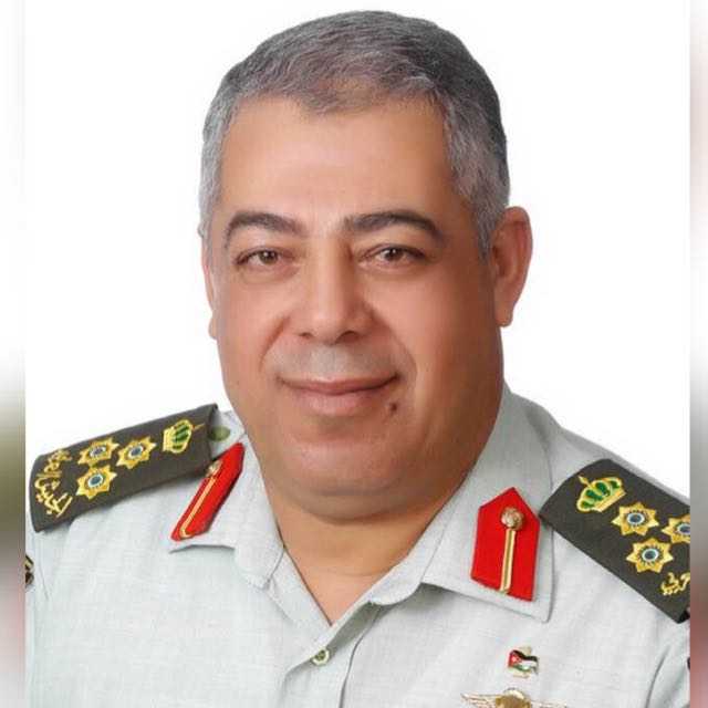 العامري يكتب: نفخر ونباهي الدنيا بقائدنا