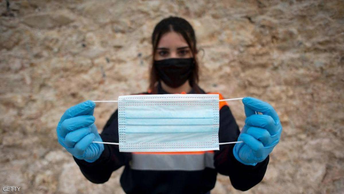 إسبانيا تعلن تجاوز ذروة وباء كورونا