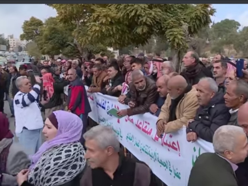 الأفغاني يكتب: متقاعدو المبكر ولا أستثني