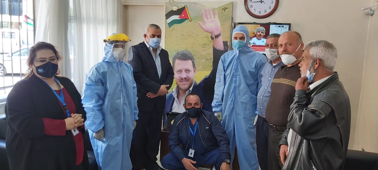 تعقيم مستشفى الحسين في السلط بالتعاون