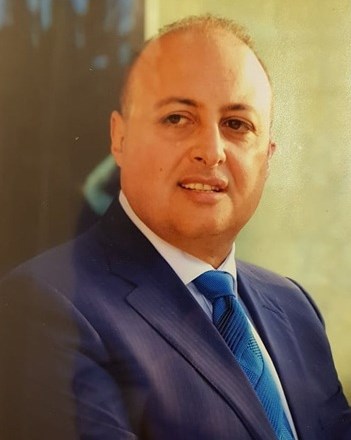 جامعة عمان الاهلية: صرف كامل رواتب