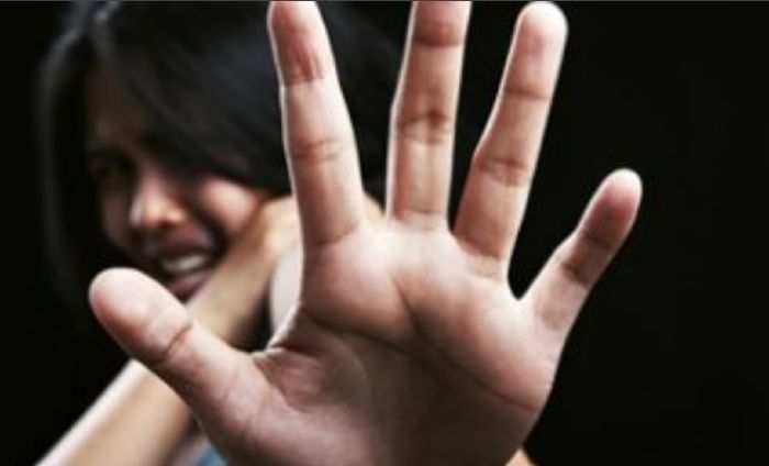 ترحيل أردني من دبي تحرش بفلبينية