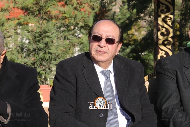 الوزير السابق العموش يخاطب وزير المالية: