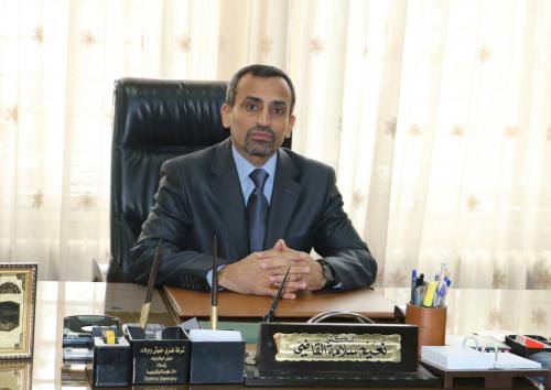 طلبة الدراسات العليا يشكرون الدكتور سلامة