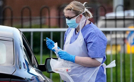 بريطانيا قلقة من موجة ثانية لكورونا