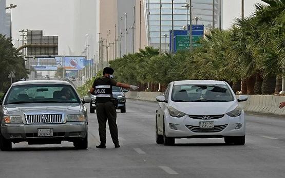 رغم الحظر.. . زحام في الطرق