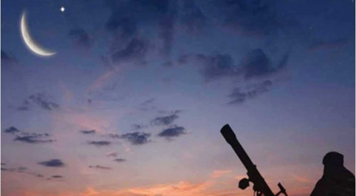 لبنان يعلن رسميا الجمعة أول أيام