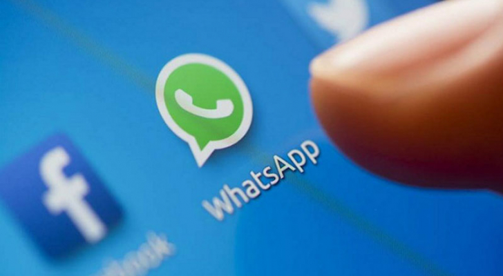 فيسبوك تخطط لنشر إعلانات في «واتس