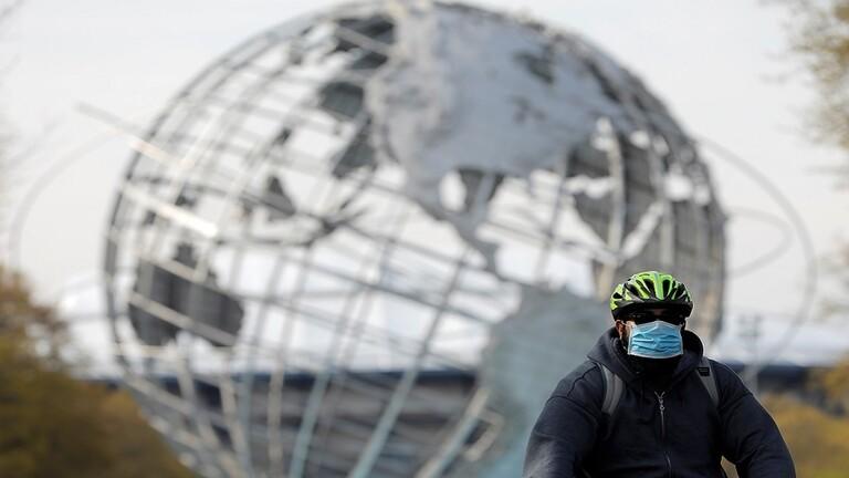 انخفاض معدل الإصابات اليومية بكورونا في