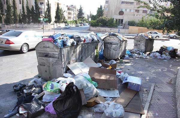 الأمانة: رفع 12 ألف طن نفايات