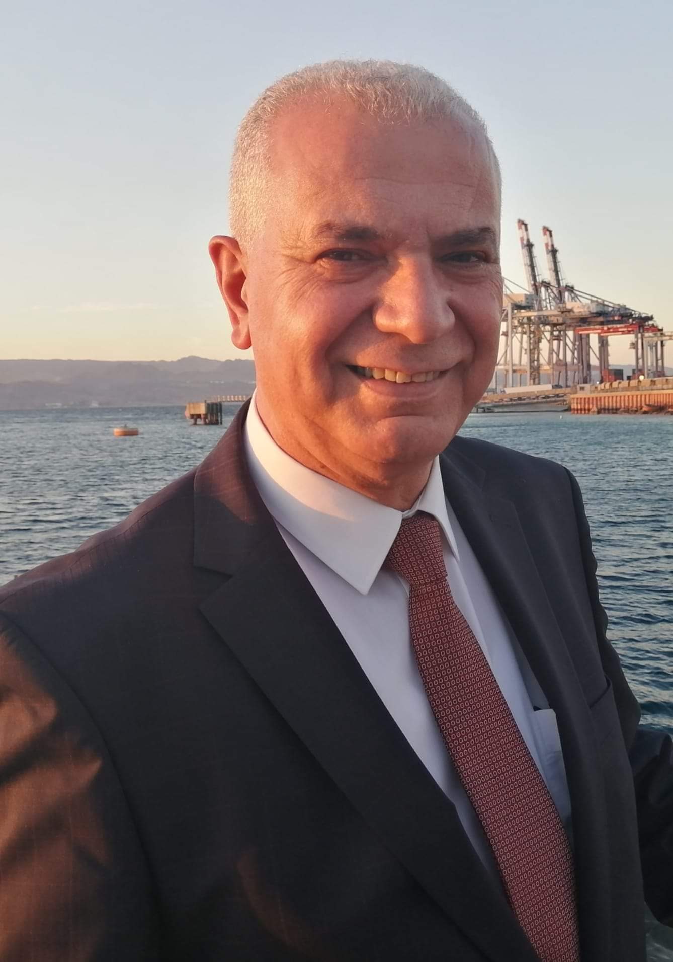 د.السلمان: العمال عماد الوطن وعمالقة الانجاز