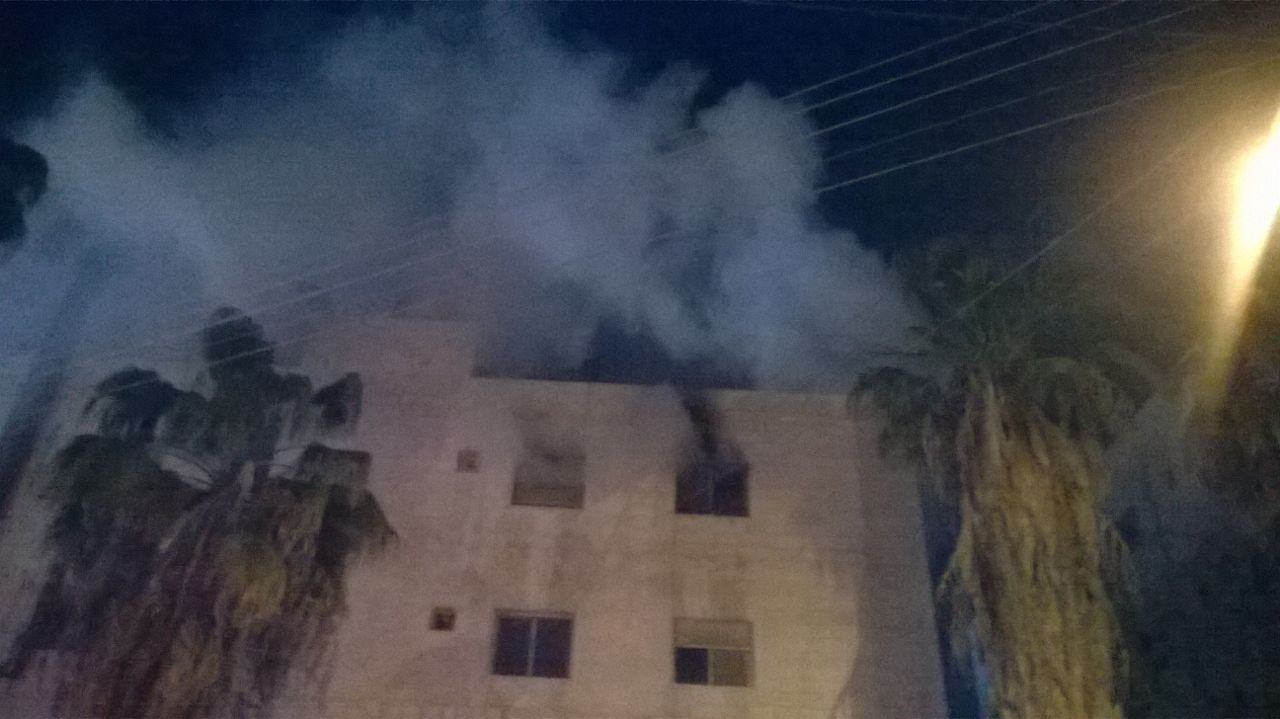 الدفاع المدني يتعامل مع حريق قرب