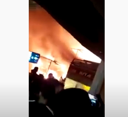 حريق يأتي على 7 محال تجارية
