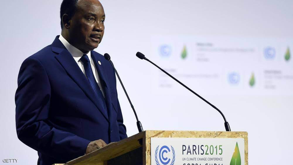 وزير يخسر معركته مع كورونا.. ورسالة