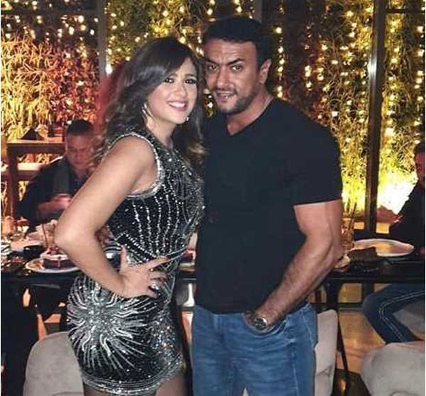 أول تعليق لشقيق ياسمين عبدالعزيز بعد