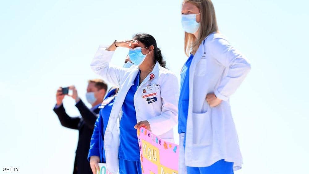 الجيش الأبيض يدفع ثمن كورونا.. وتحذير