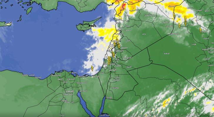 اقتراب السحب الركامية الماطرة من شمال