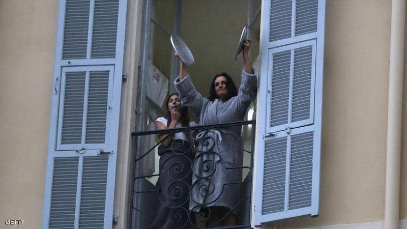 عجلة الحياة تعود للدوران.. فرنسا تخرج