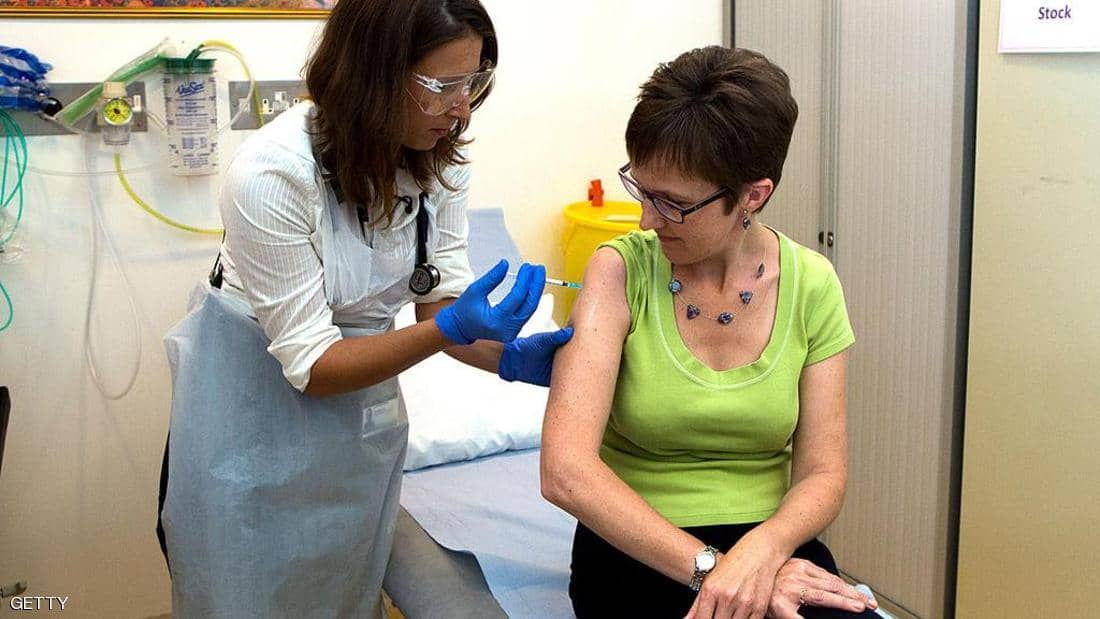 باحثون: نتائج واعدة «للقاح أكسفورد» المضاد