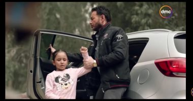 أحمد زاهر يتلقى تهديدات بسبب «فتحي»..