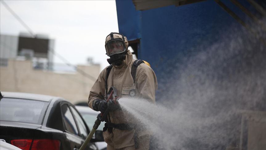 تعقيم مخيم الزعتري للاجئين السوريين