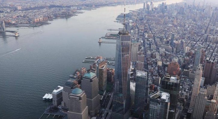 كورونا يقتحم المنازل ويصيب الملتزمين في